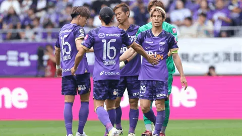 西部战报出炉：快船输给雷霆排名第八，掘金紧追前二，独行侠与太阳激烈对决